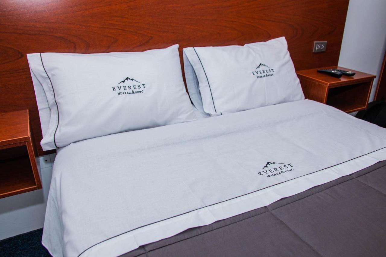 Hotel Turistico Everest ワラス エクステリア 写真