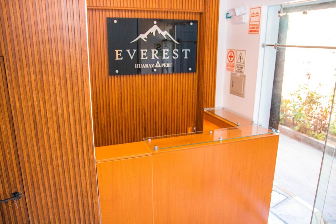 Hotel Turistico Everest ワラス エクステリア 写真