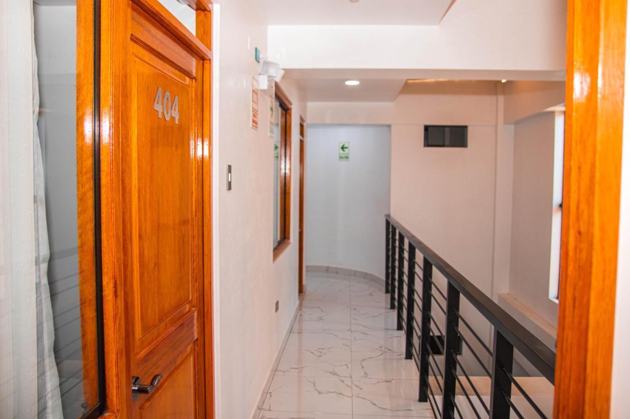 Hotel Turistico Everest ワラス エクステリア 写真